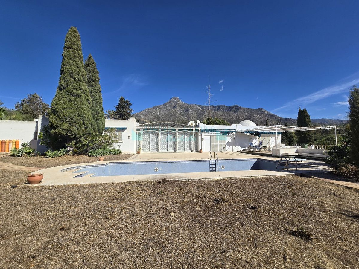 Villa for sale in Marbella