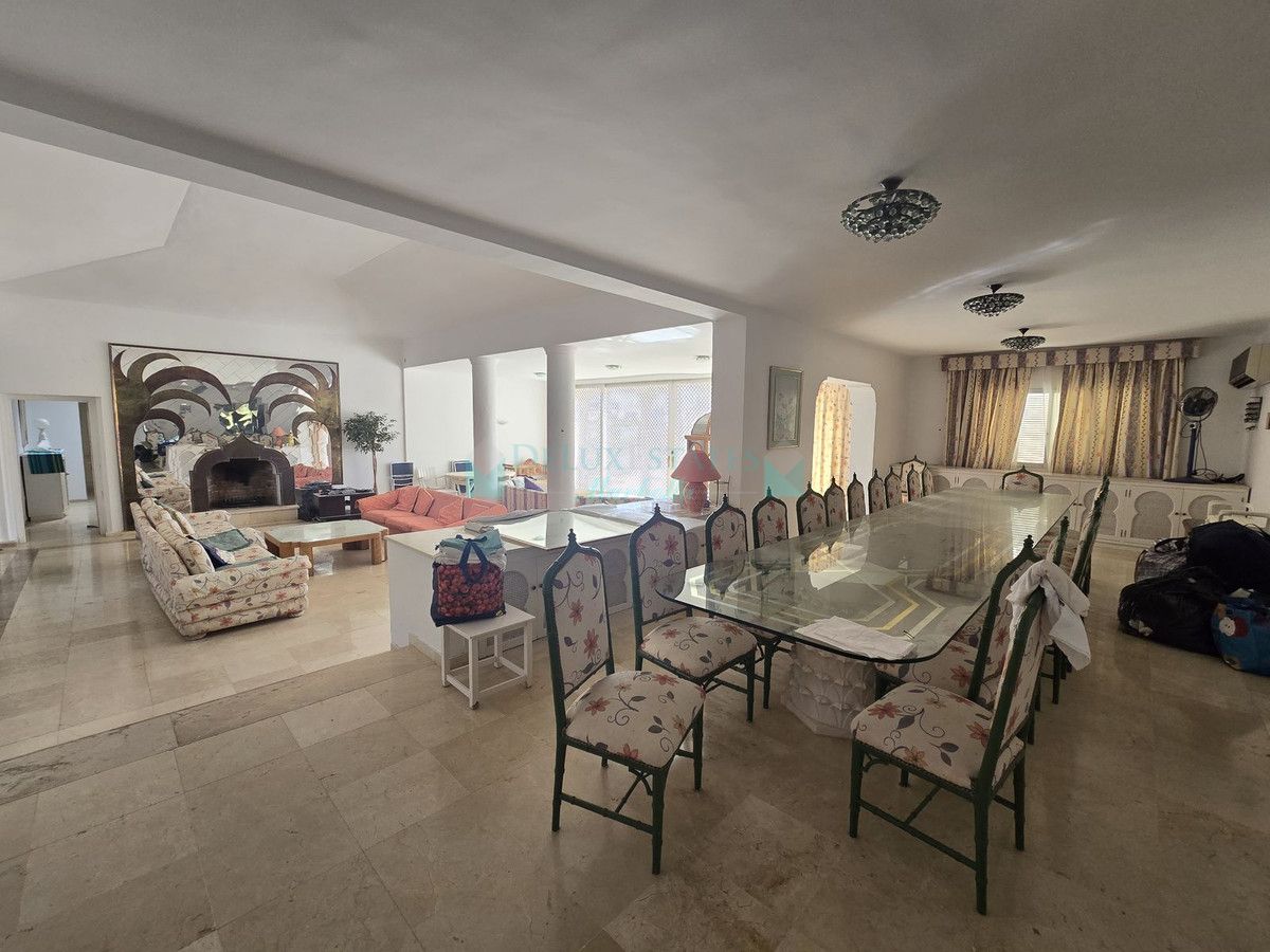 Villa for sale in Marbella