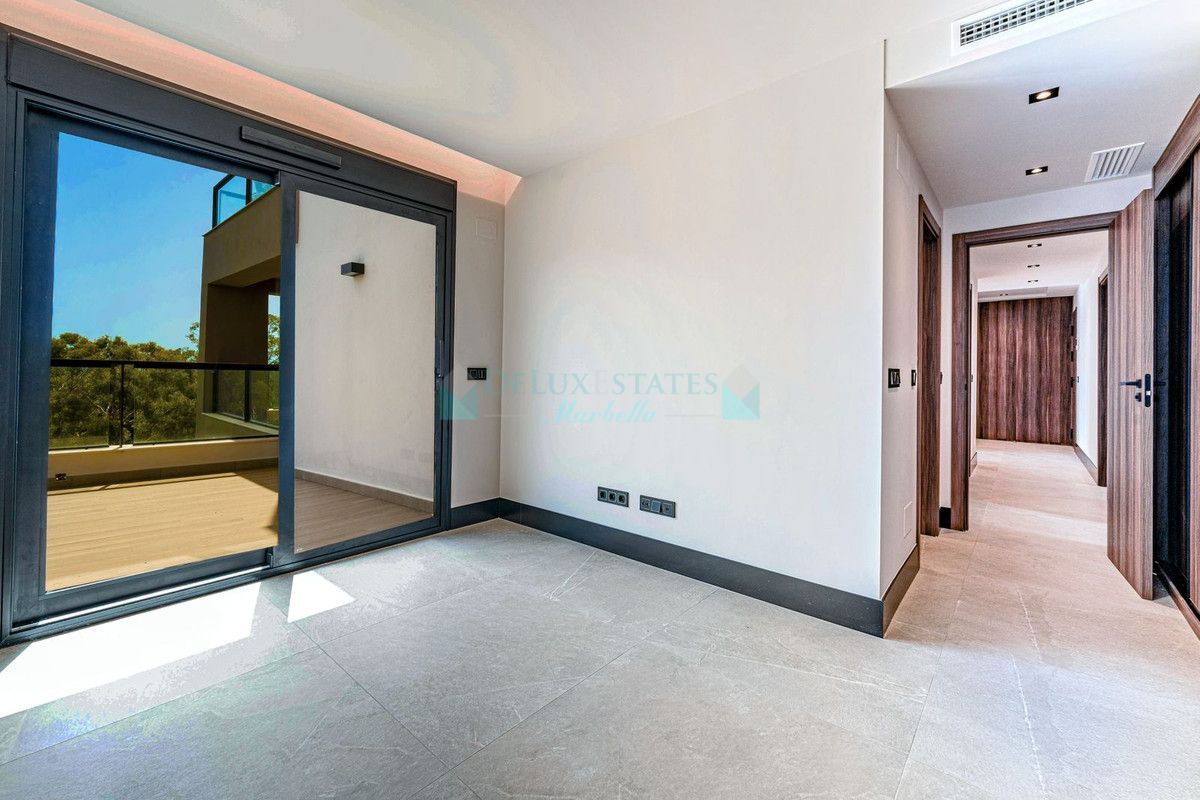 Apartamento en venta en Nueva Andalucia