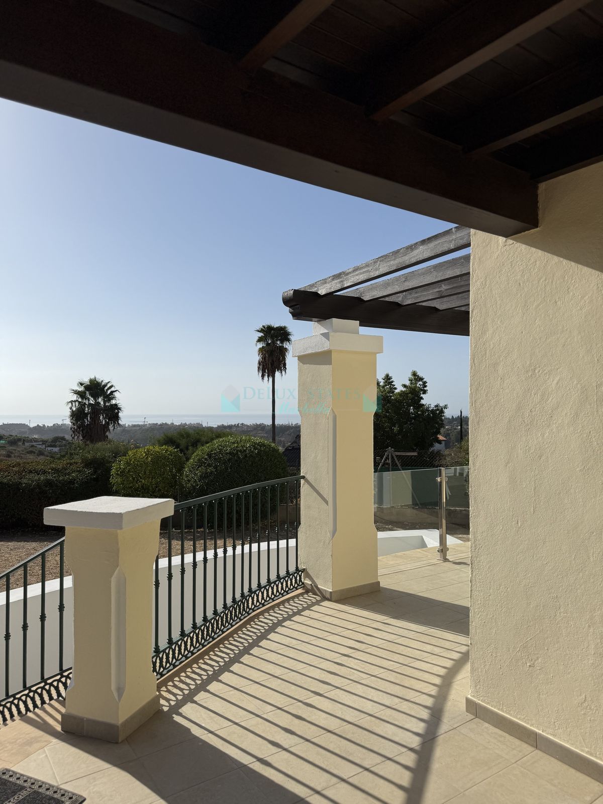 Villa for sale in Estepona