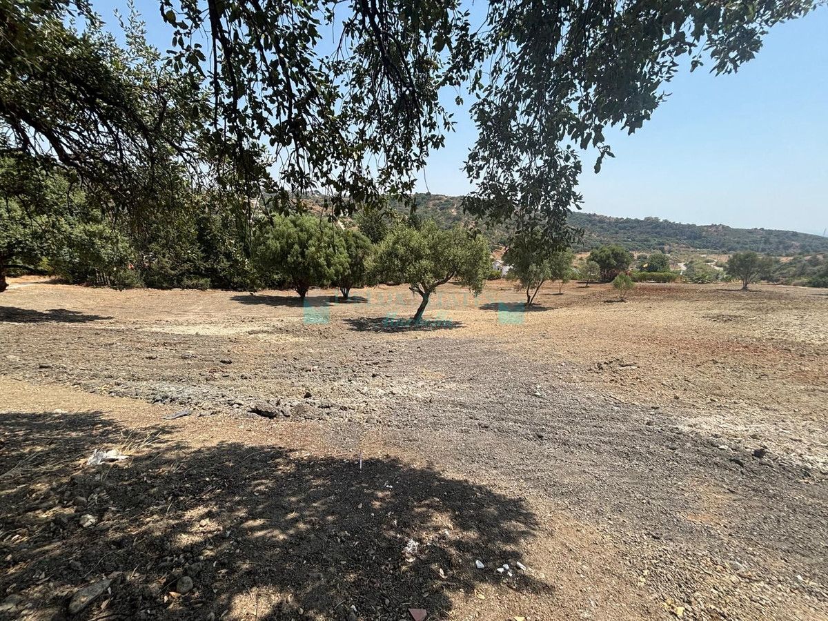 Residential Plot for sale in Estepona