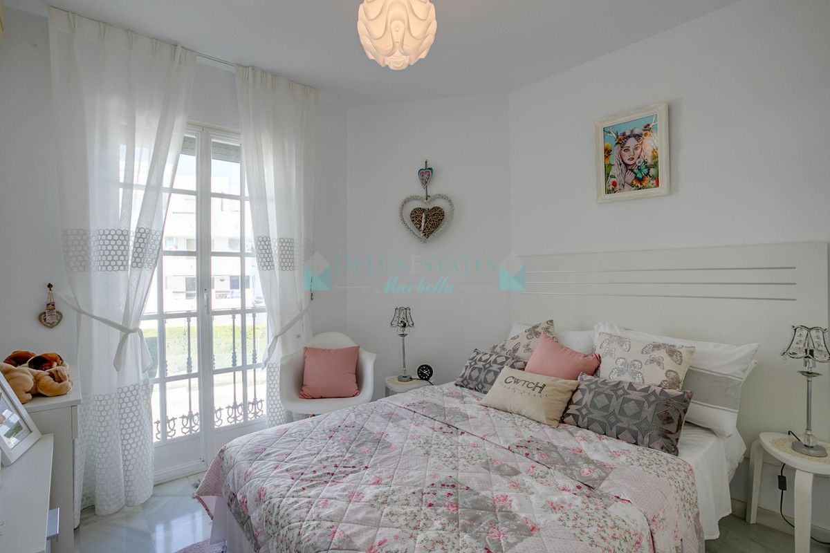 Adosado en venta en Bel Air, Estepona