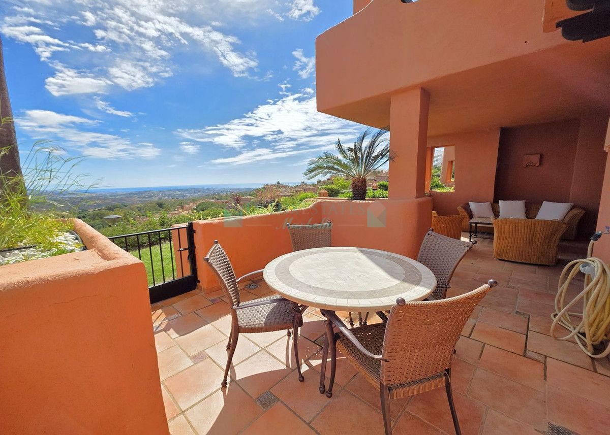 Apartamento Planta Baja en venta en La Mairena, Marbella Este