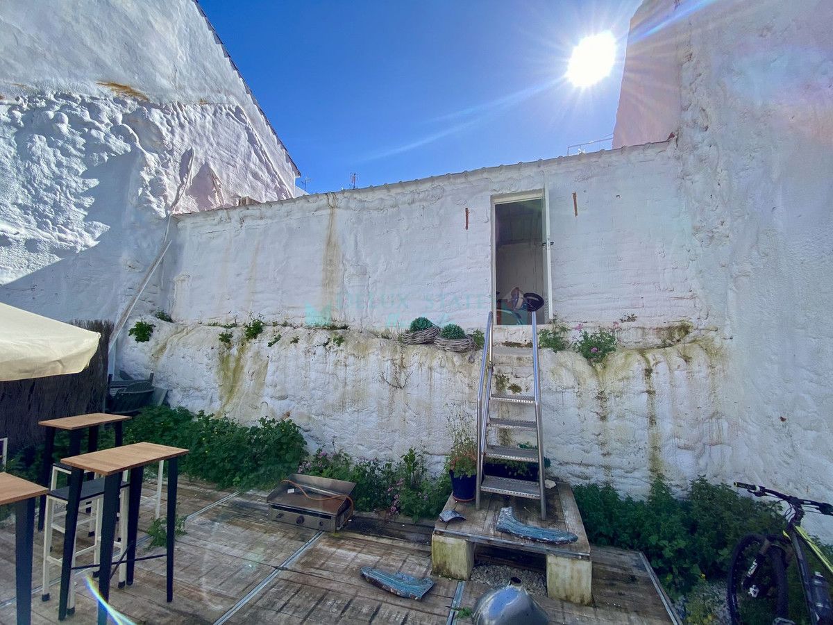 Residential Plot for sale in Estepona