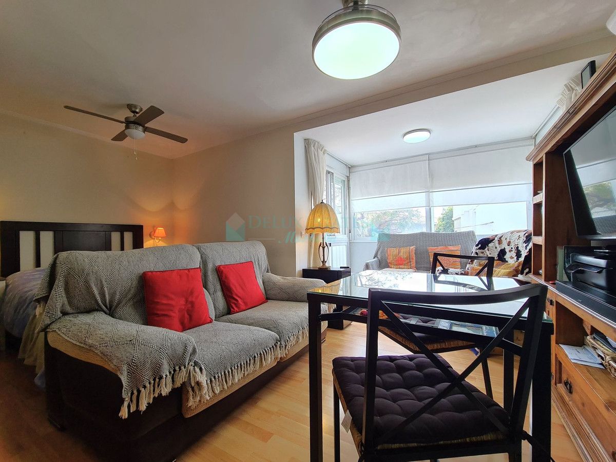 Studio for sale in Estepona