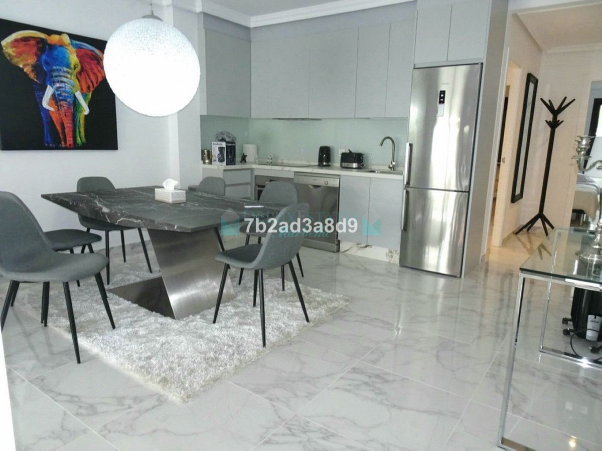 Apartment for sale in Nueva Andalucia