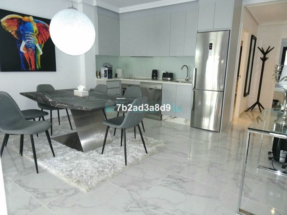 Apartment for sale in Nueva Andalucia