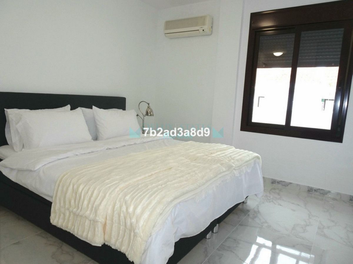 Apartment for sale in Nueva Andalucia