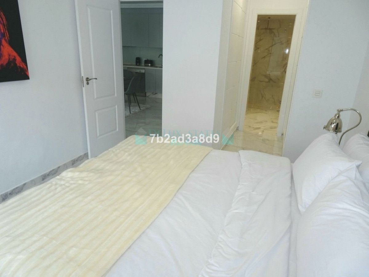 Apartment for sale in Nueva Andalucia