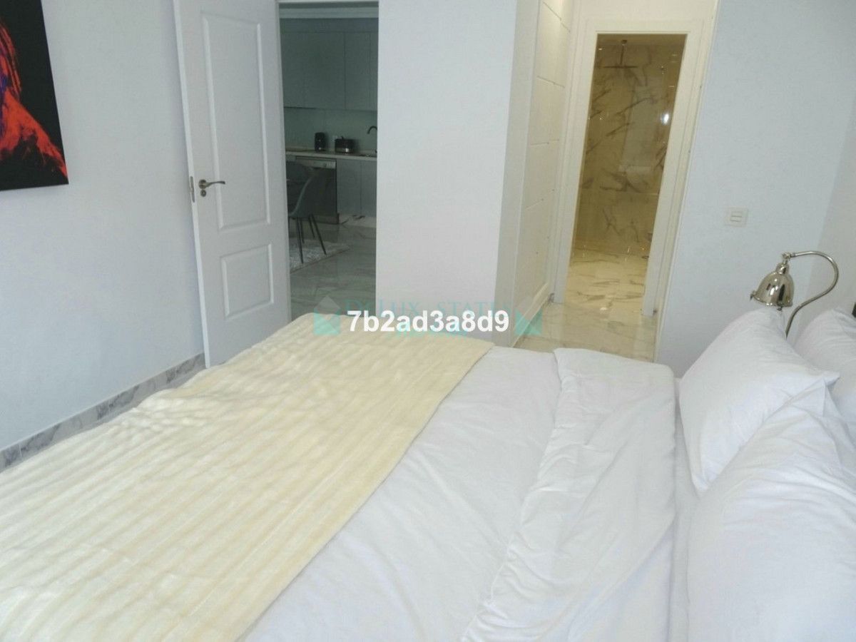 Apartment for sale in Nueva Andalucia