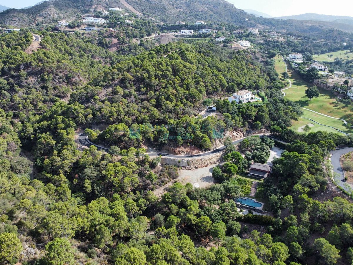 Villa for sale in Benahavis
