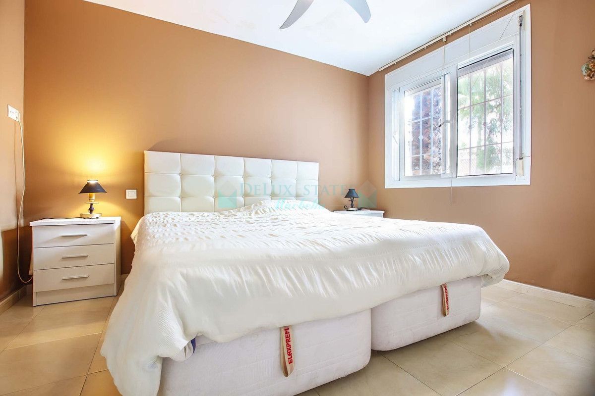 Ground Floor Apartment for sale in Nueva Andalucia