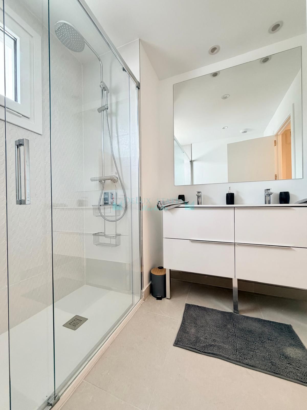 Apartamento en alquiler en Estepona