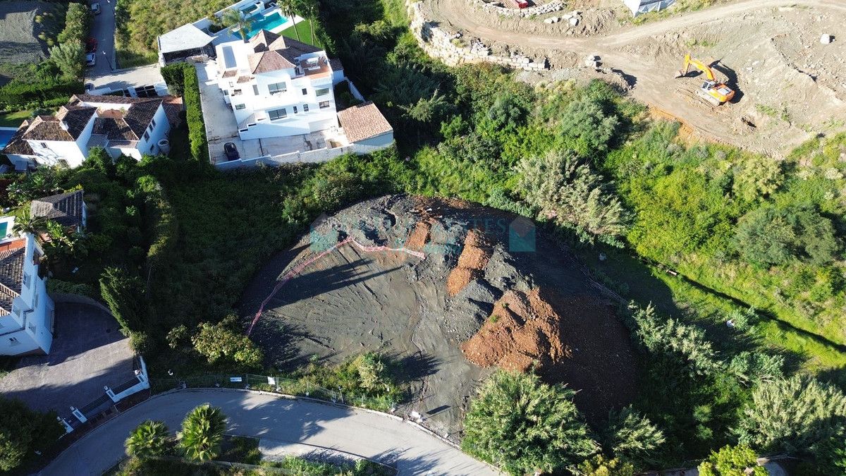 Residential Plot for sale in Benahavis