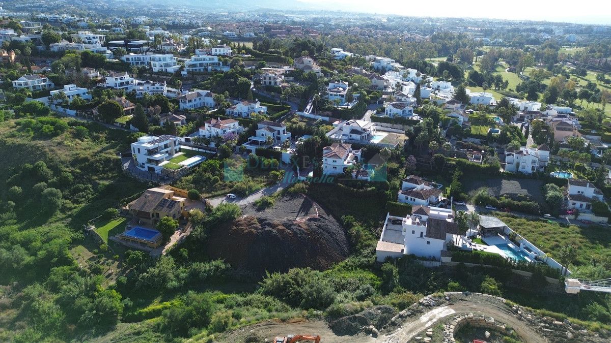 Residential Plot for sale in Benahavis