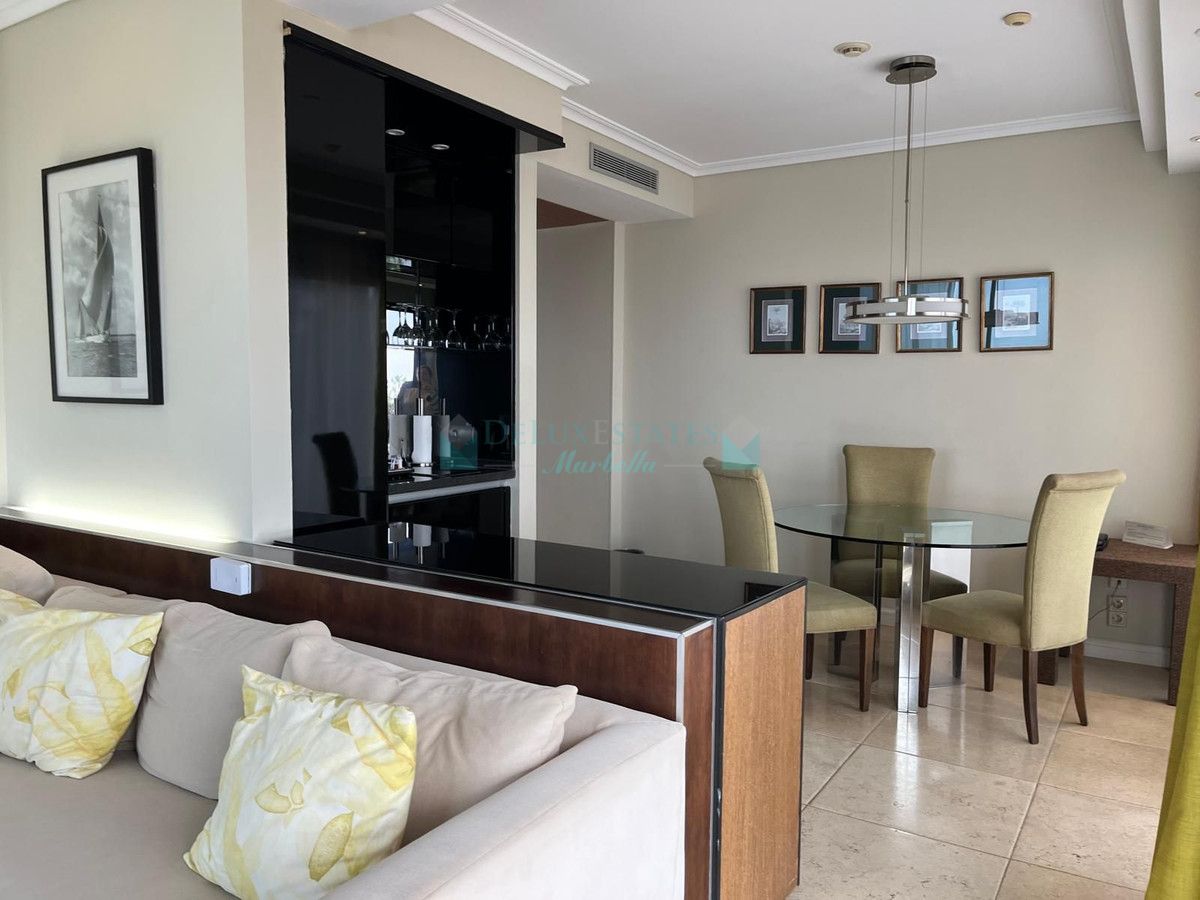 Penthouse for sale in Marbella - Puerto Banus
