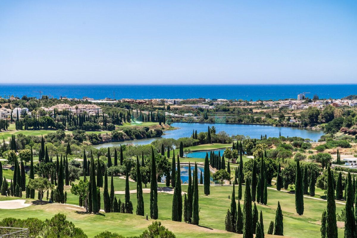 Residential Plot for sale in Los Flamingos, Benahavis