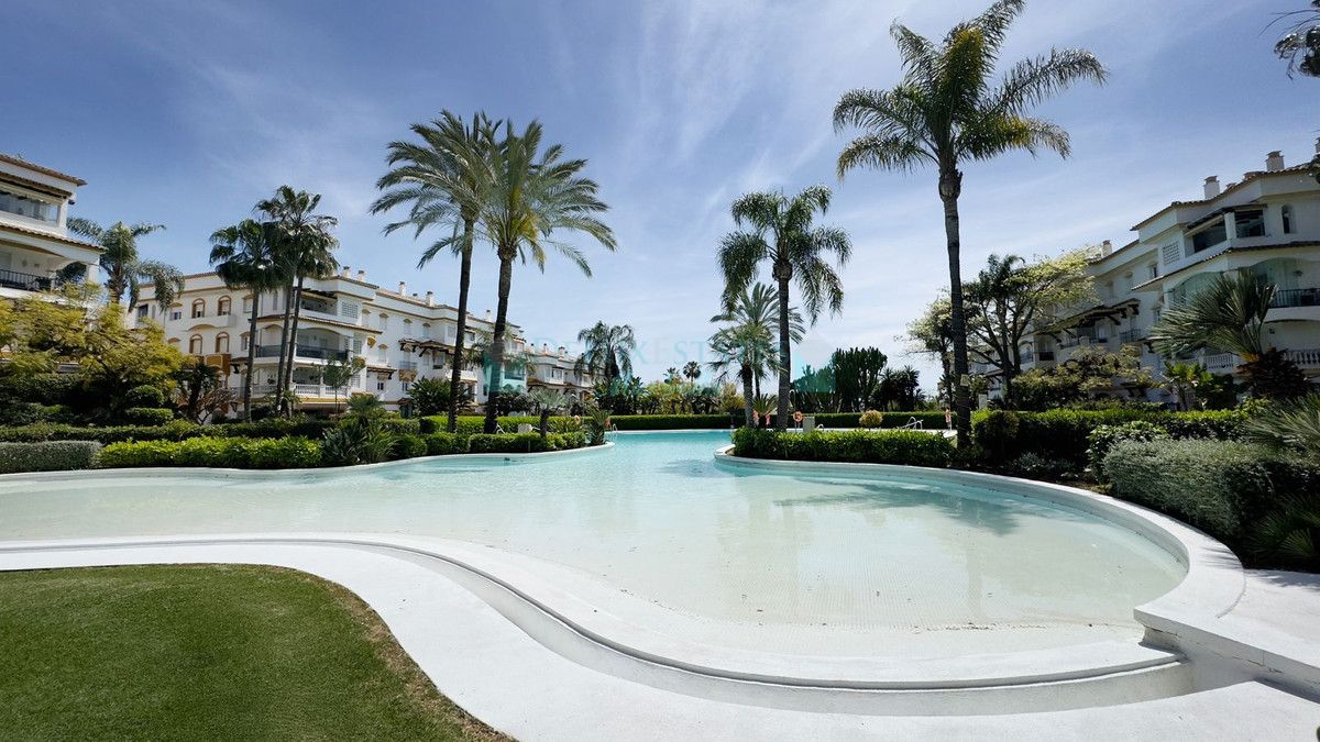Ground Floor Apartment for sale in Marbella