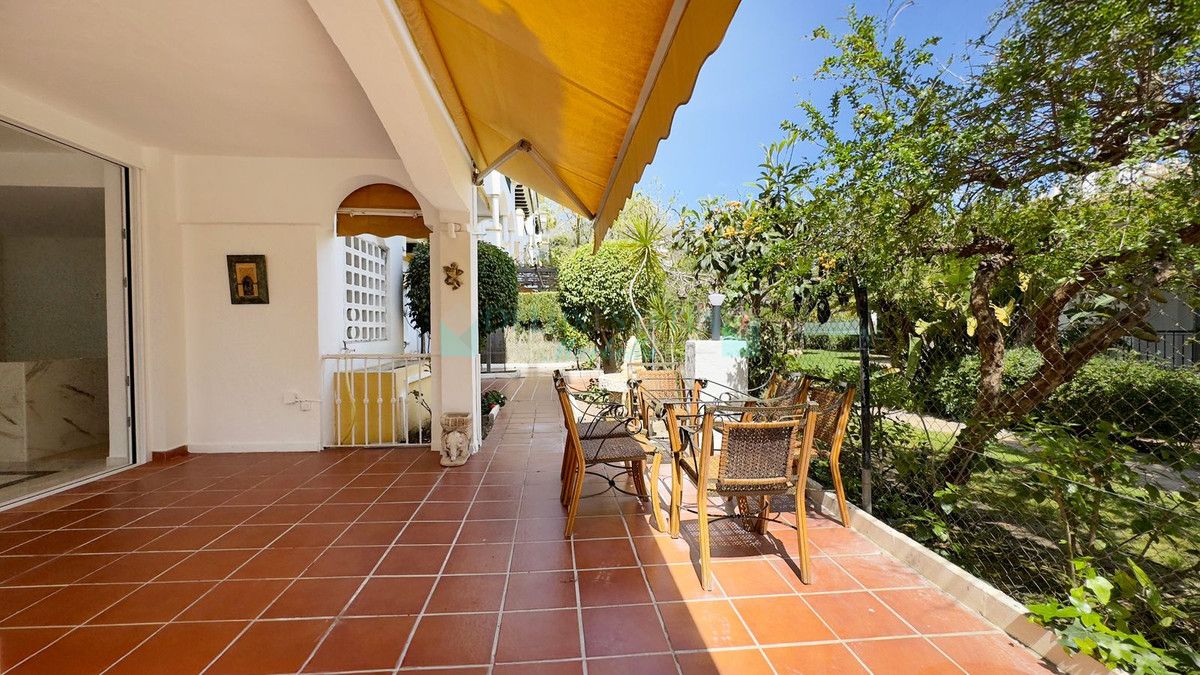 Ground Floor Apartment for sale in Marbella