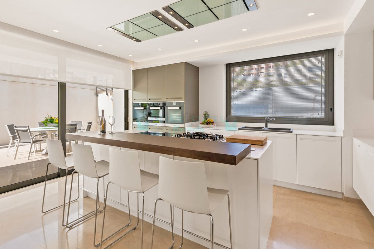 Villa for rent in Los Flamingos, Benahavis