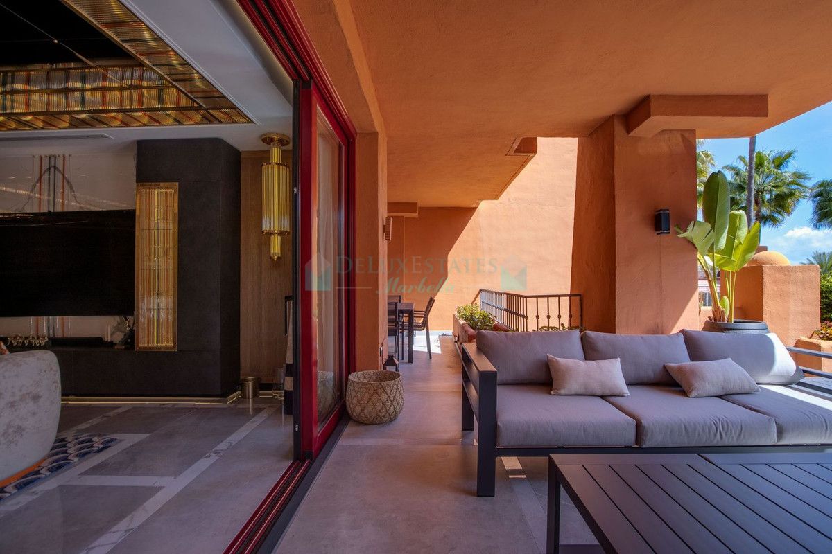 Ground Floor Apartment for sale in Marbella - Puerto Banus