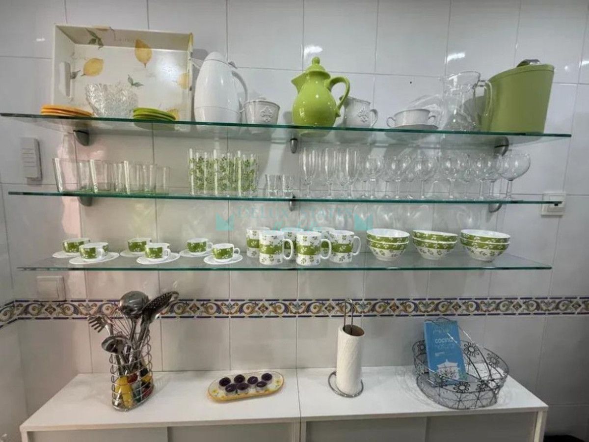 Ground Floor Apartment for sale in Las Chapas, Marbella East