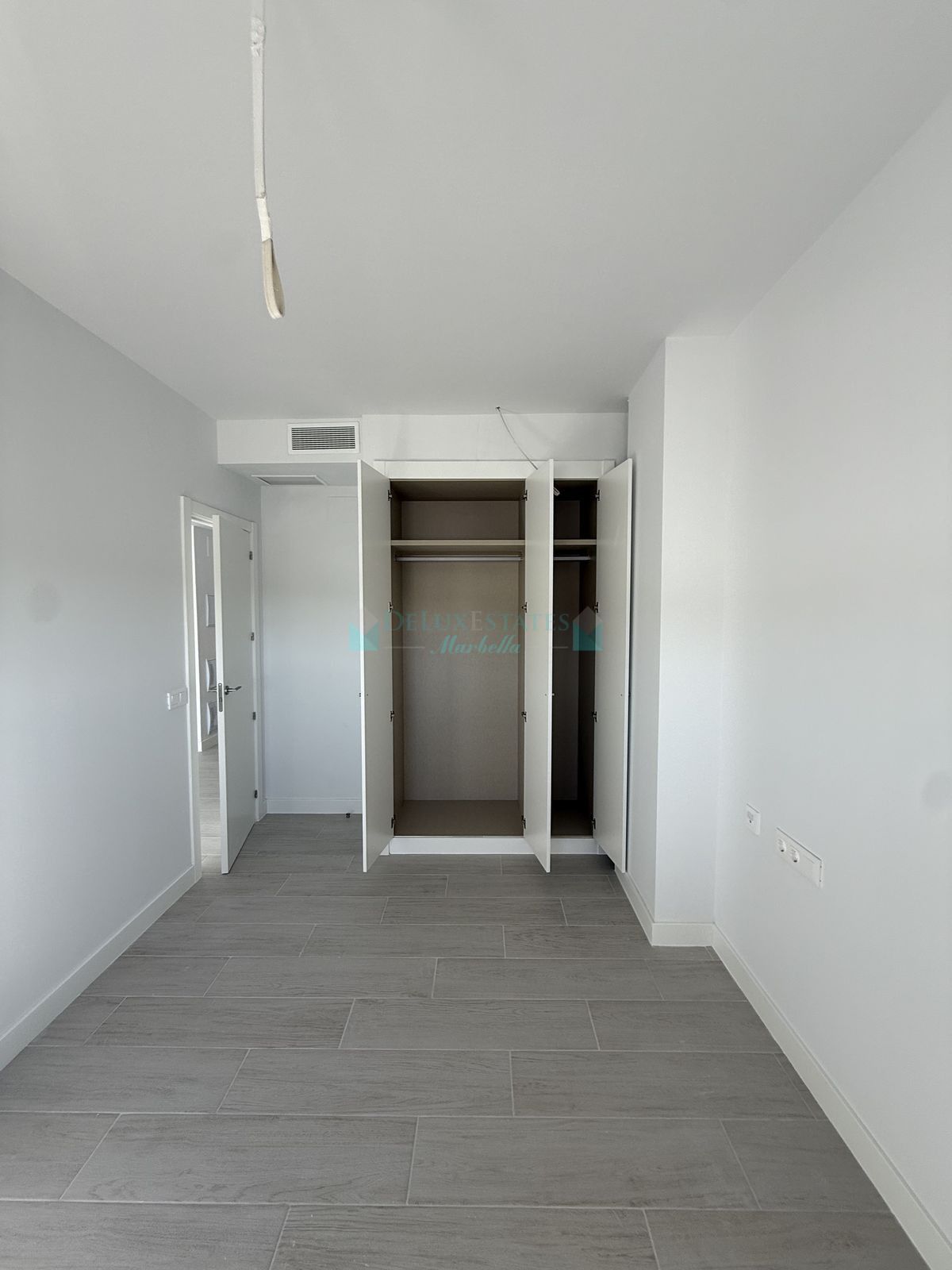 Ground Floor Apartment for sale in Estepona