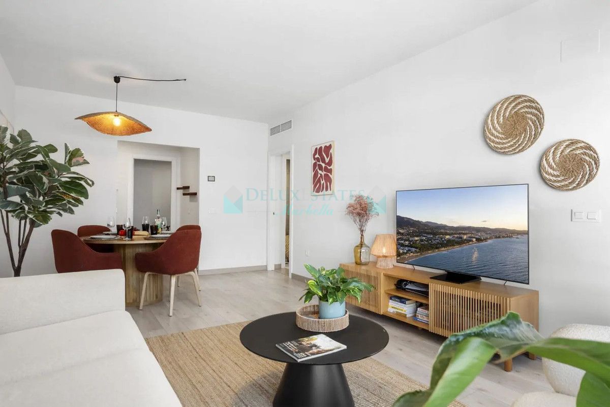 Apartamento en venta en Estepona