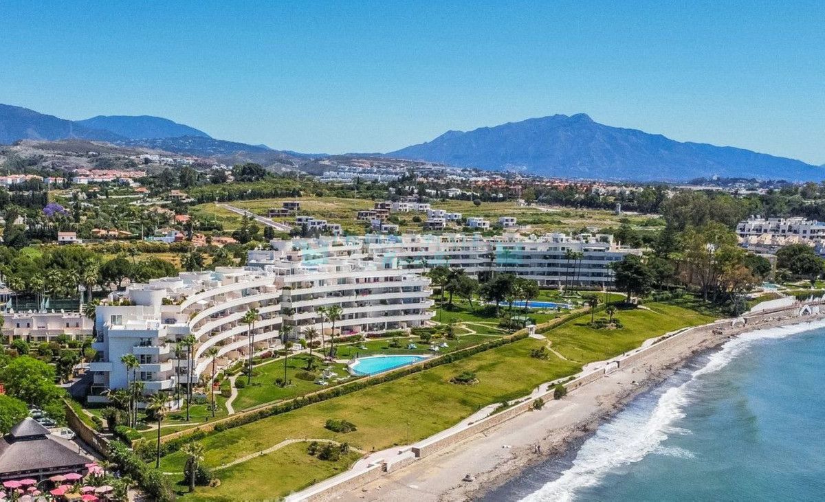Apartment for sale in Estepona