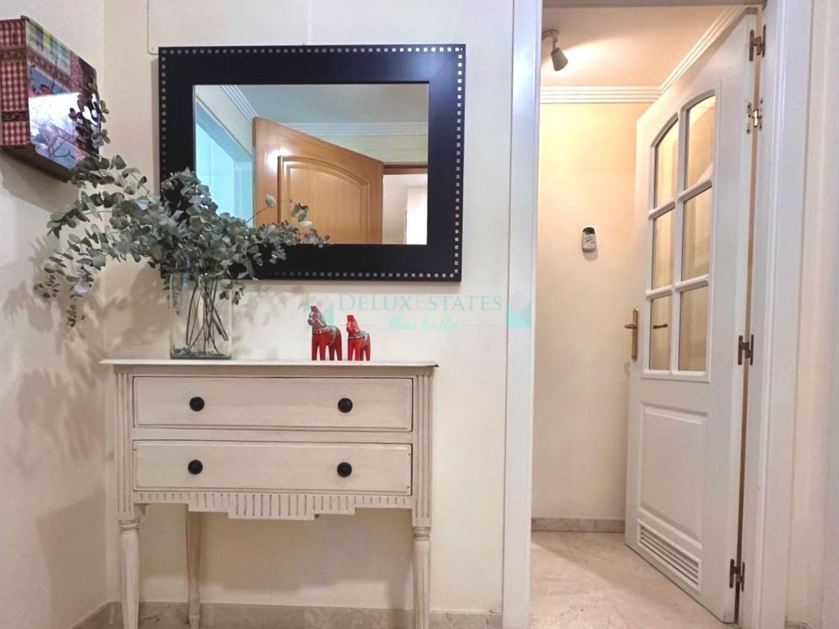 Ground Floor Apartment for sale in Estepona