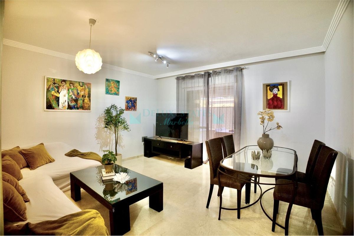 Ground Floor Apartment for sale in Estepona