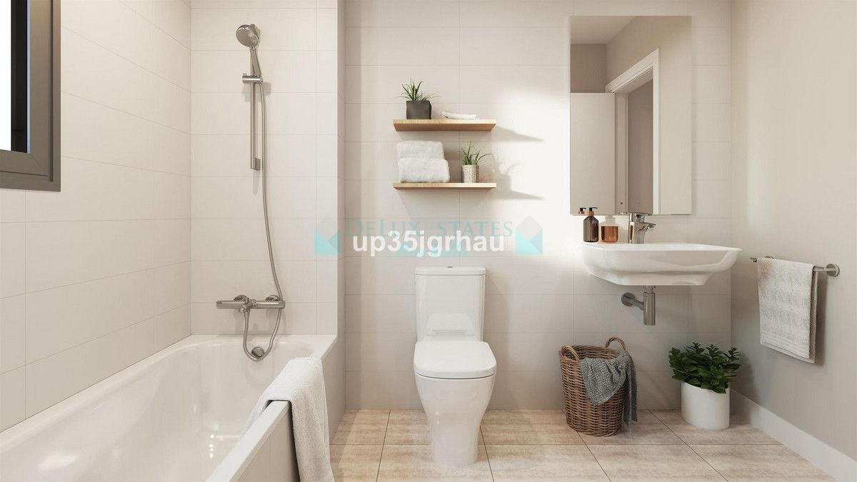 Apartment for sale in Estepona