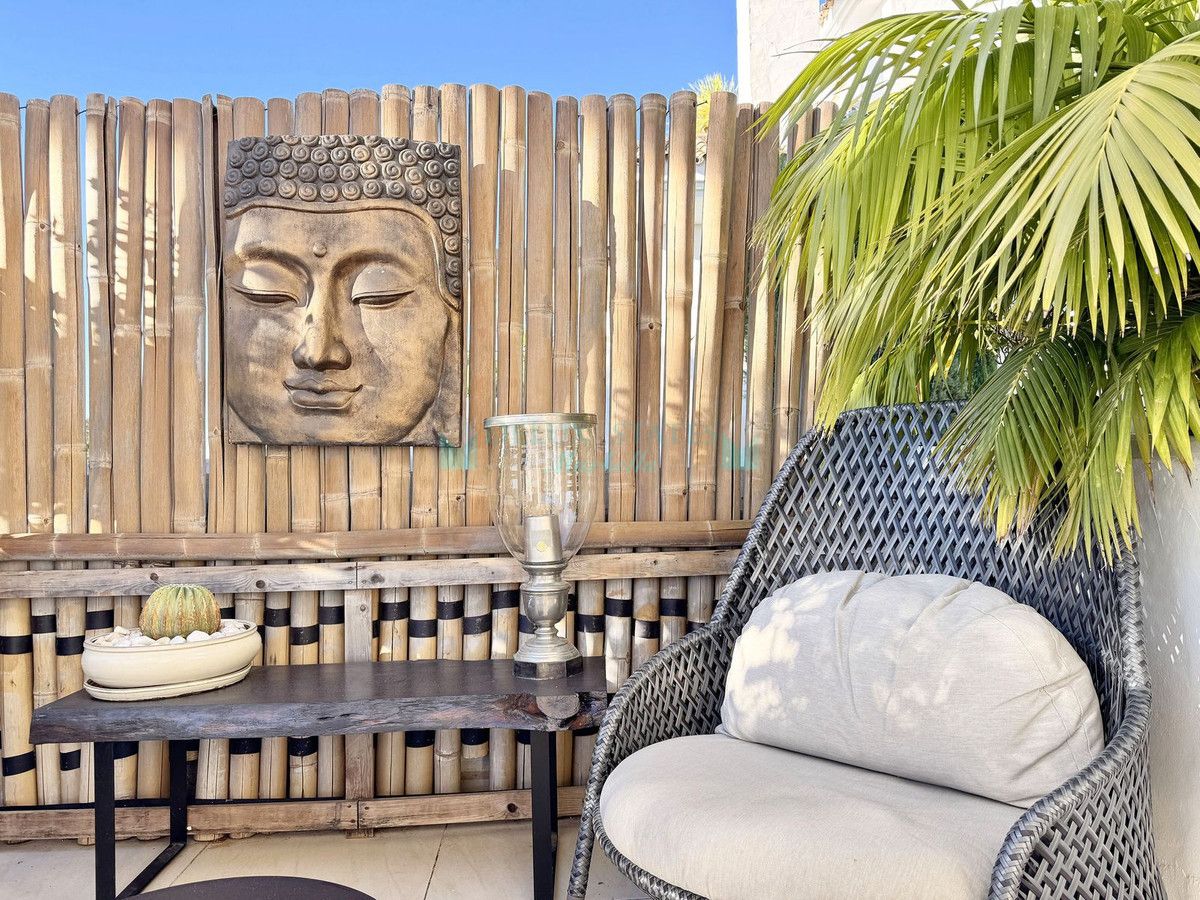 Penthouse for sale in Nueva Andalucia