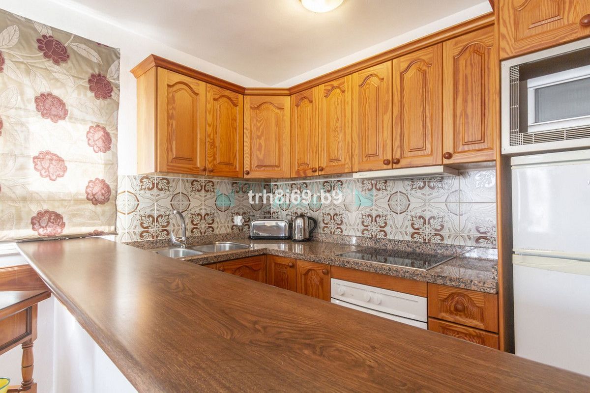 Penthouse for sale in Estepona