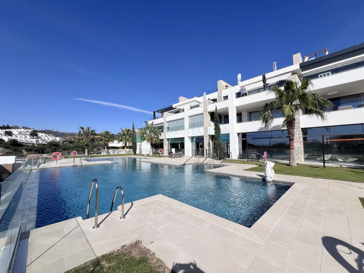 Ground Floor Apartment for sale in Cabopino, Marbella East