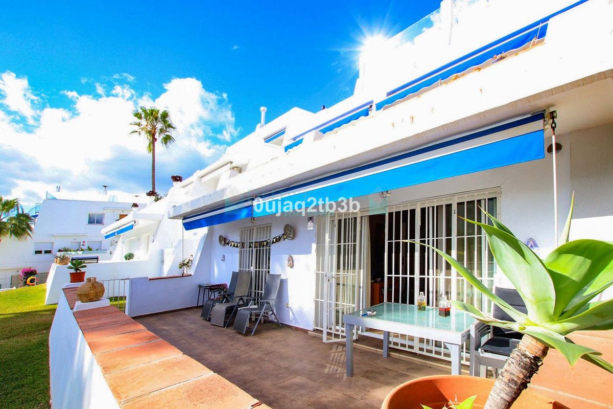 Ground Floor Apartment for sale in Nueva Andalucia