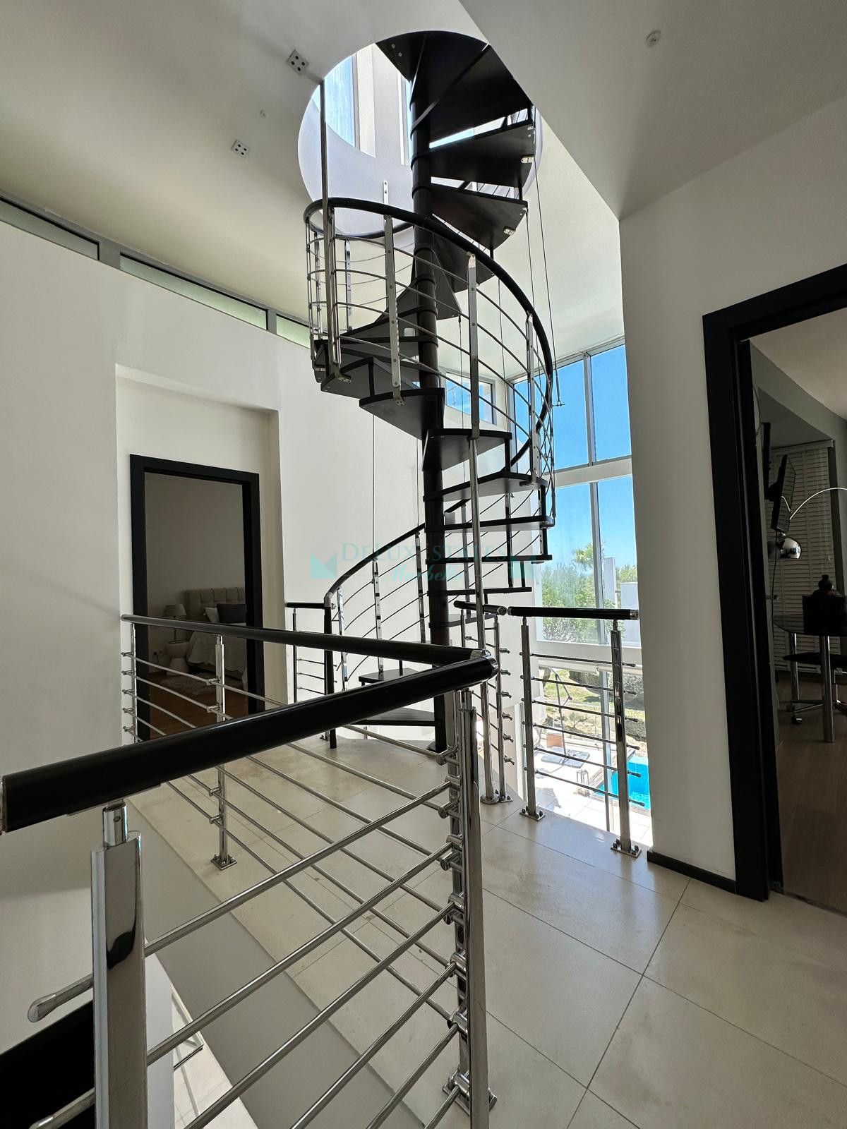 Semi Detached Villa for sale in Marbella Golden Mile