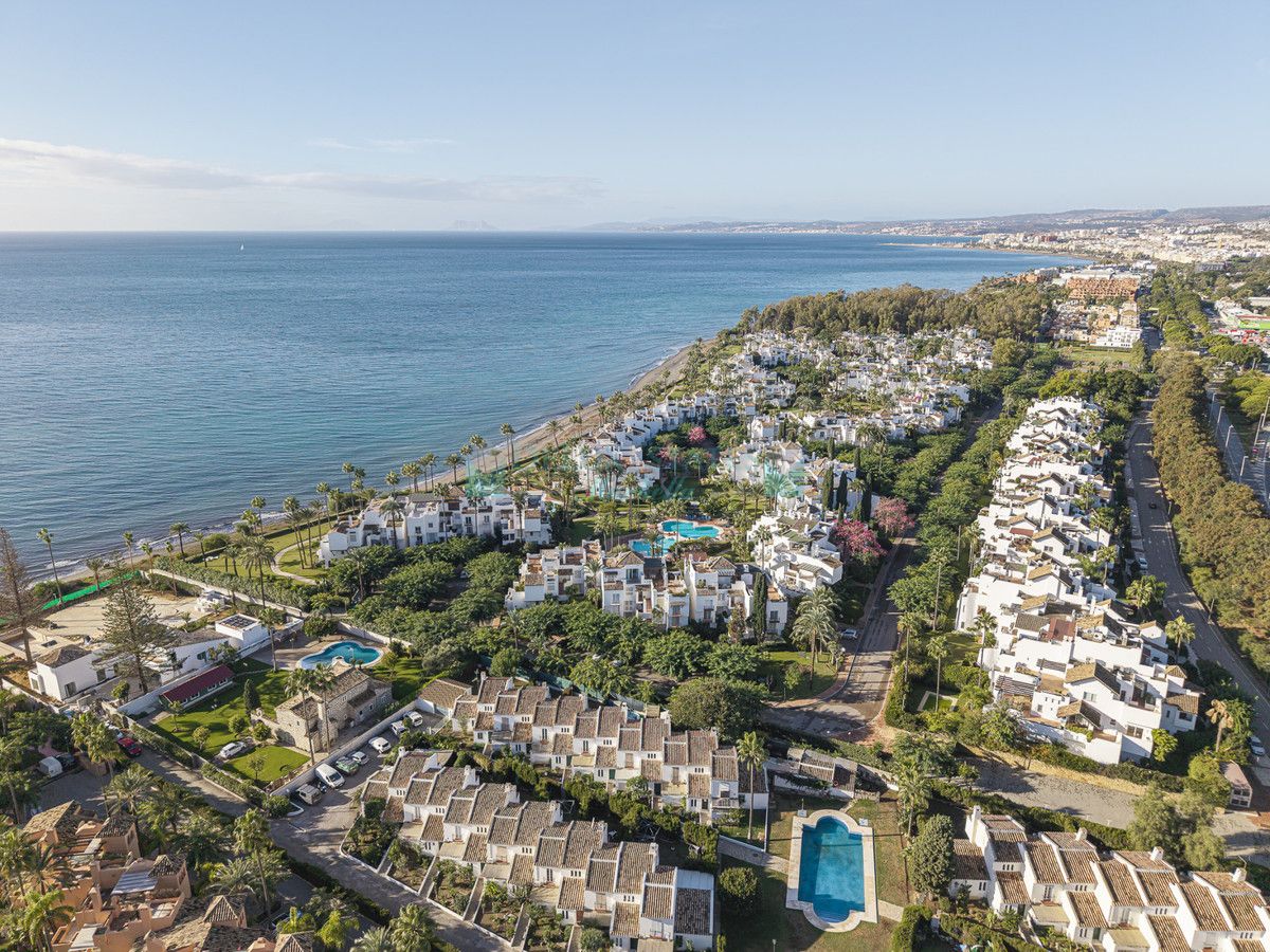 Apartamento Planta Baja en venta en Estepona
