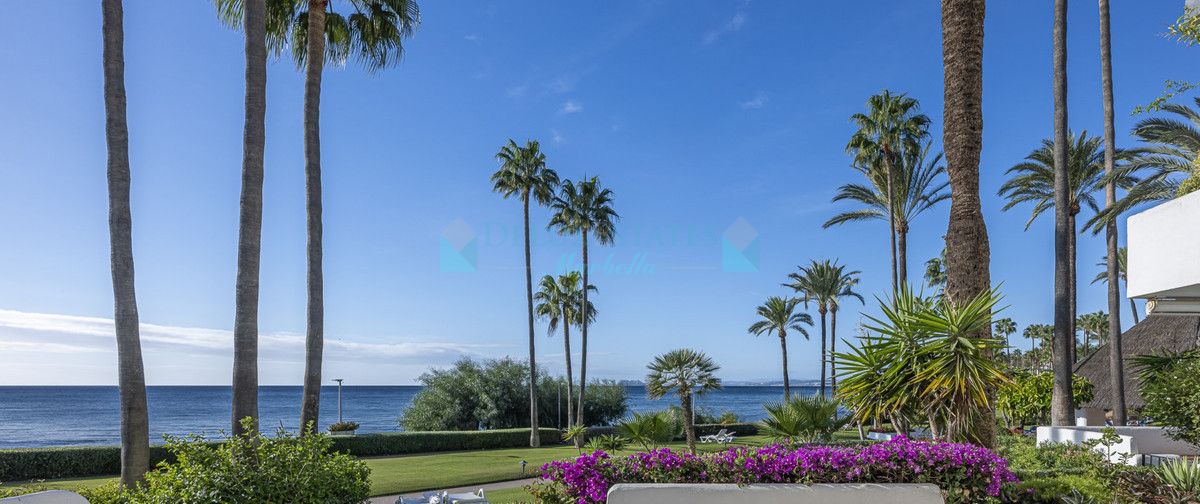 Apartamento Planta Baja en venta en Estepona