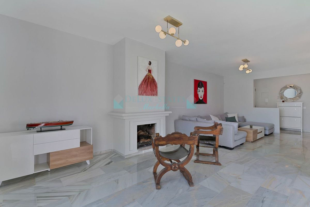 Penthouse for sale in Bel Air, Estepona