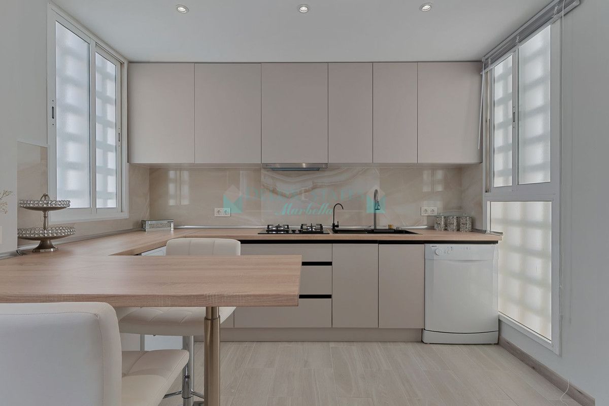 Penthouse for sale in Bel Air, Estepona