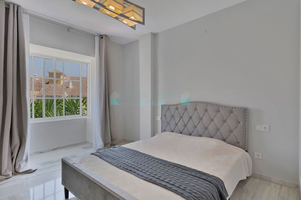 Penthouse for sale in Bel Air, Estepona