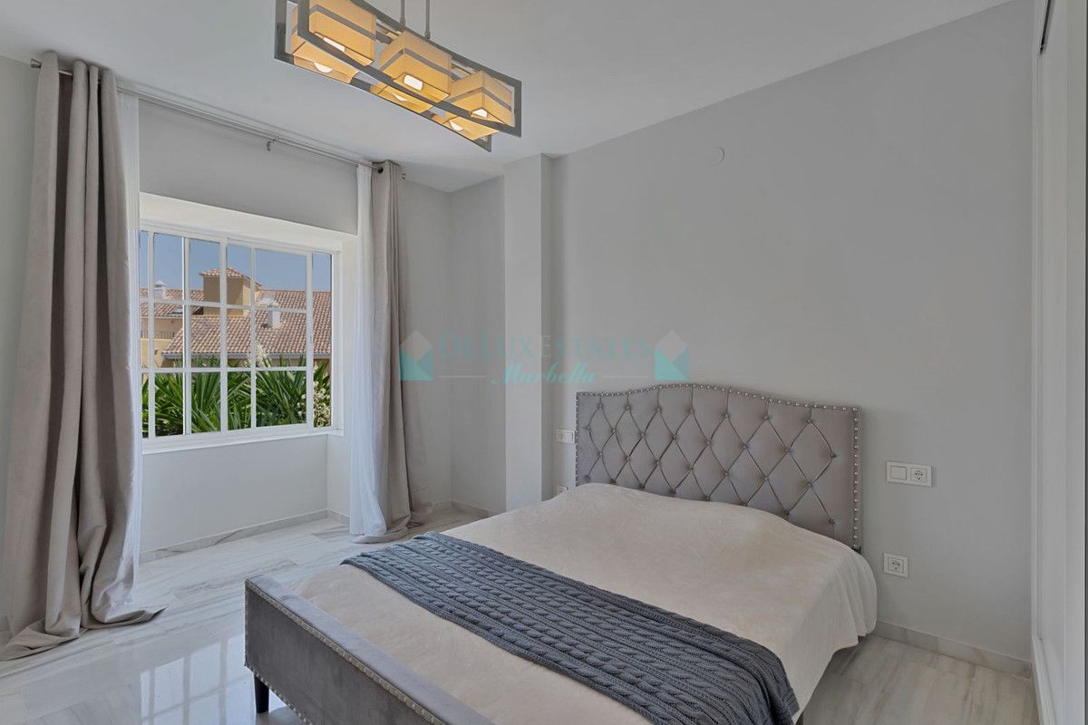 Penthouse for sale in Bel Air, Estepona