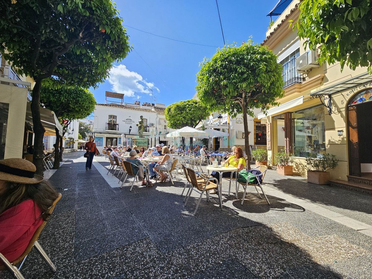 Penthouse for sale in Estepona