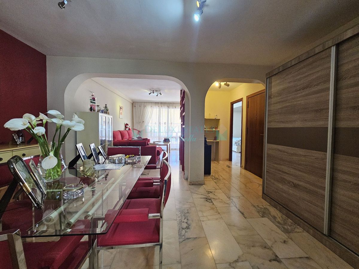 Penthouse for sale in Estepona