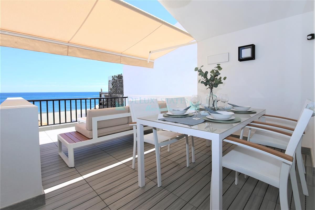 Semi Detached Villa for rent in Estepona
