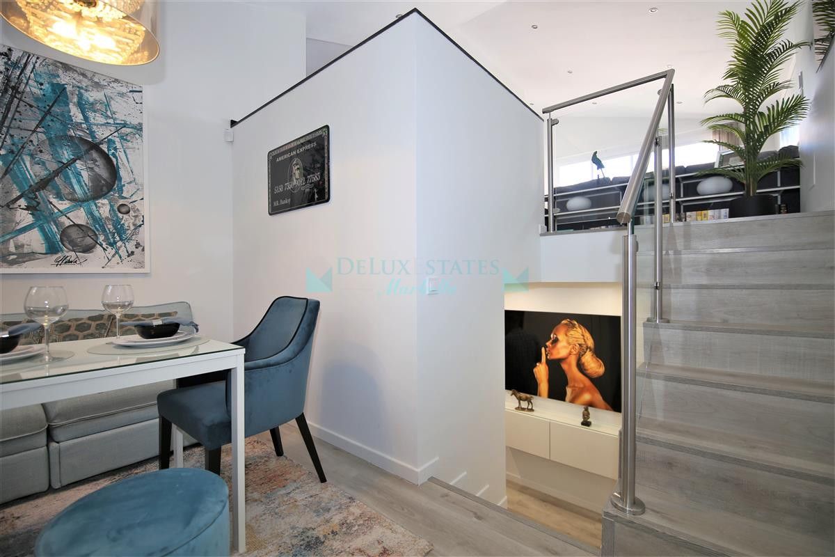 Semi Detached Villa for rent in Estepona