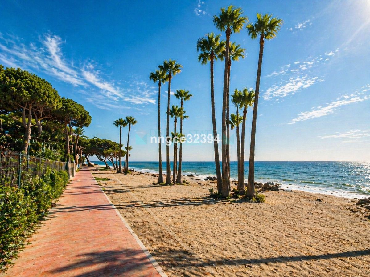 Ático en venta en New Golden Mile, Estepona