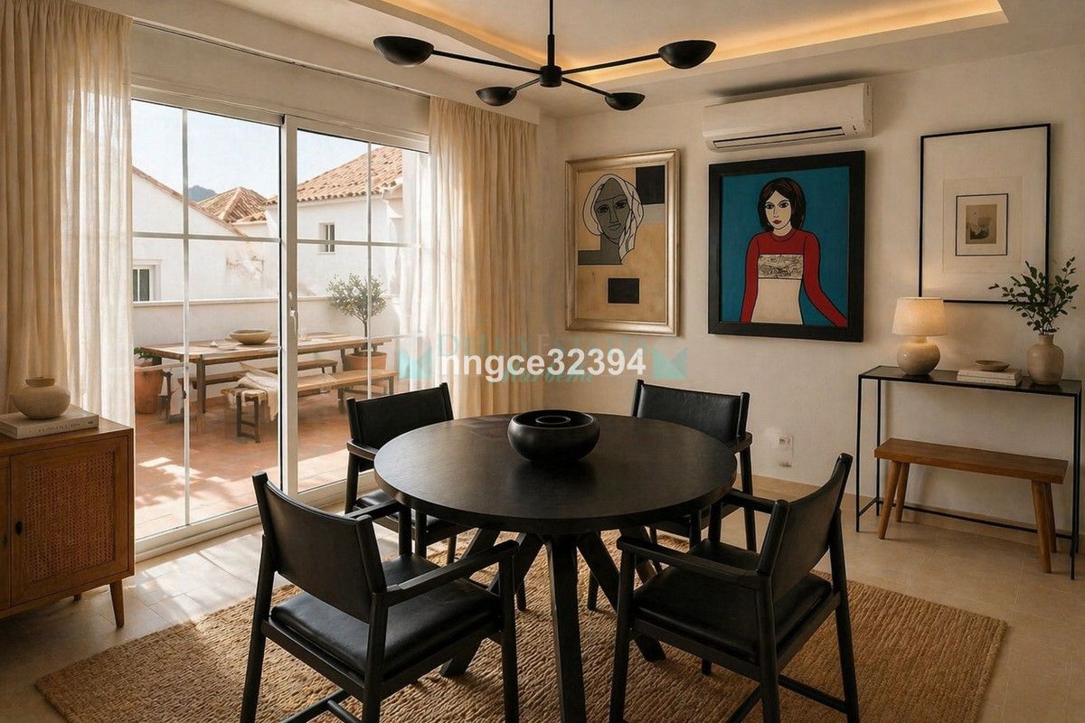 Ático en venta en New Golden Mile, Estepona