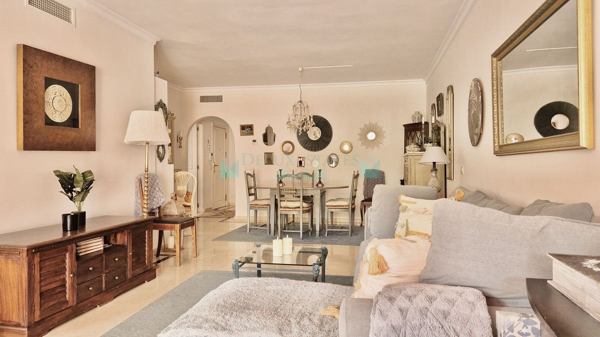 Apartment for sale in Nueva Andalucia